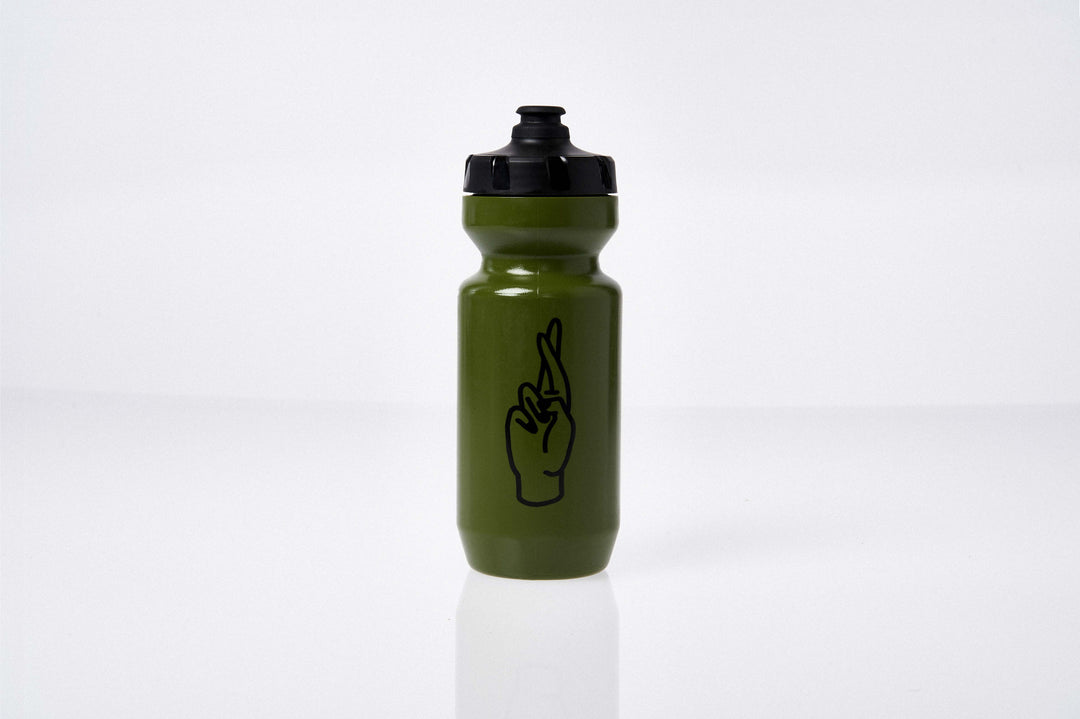 FINGERSCROSSSED - Bidon Moss